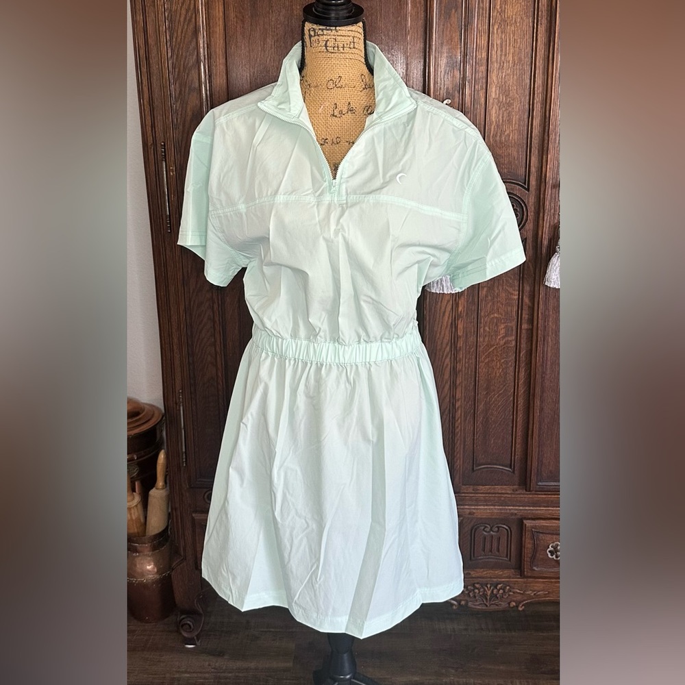 ZYIA Green Dolman Sleeve V-Neck Sundress
